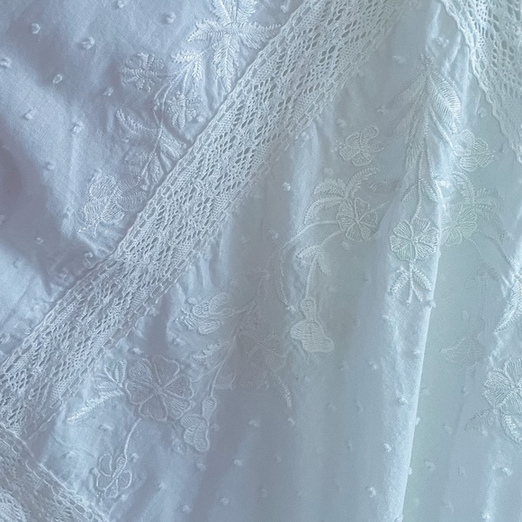 Vintage cotton dress with embroidery detail - Picture 5 of 10